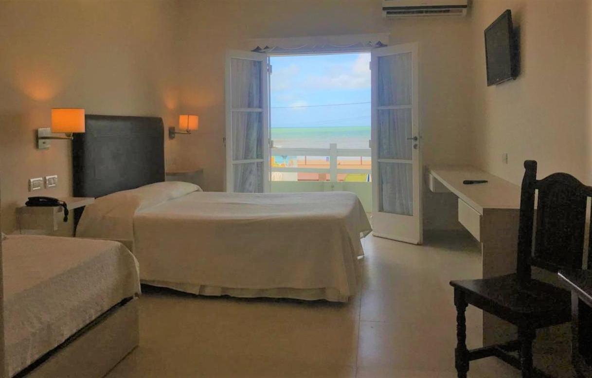 Hotel Tejas Rojas Villa Gesell Eksteriør billede