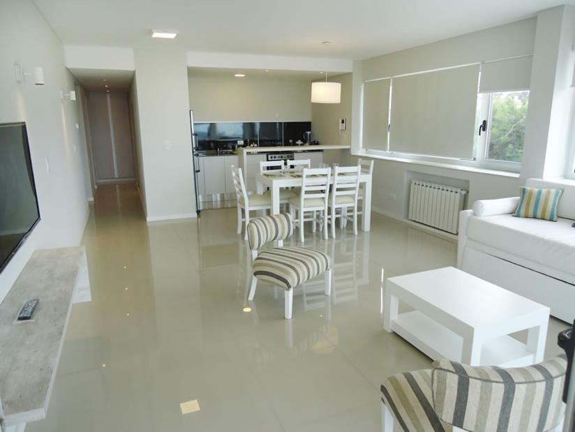 Hotel Tejas Rojas Villa Gesell Eksteriør billede
