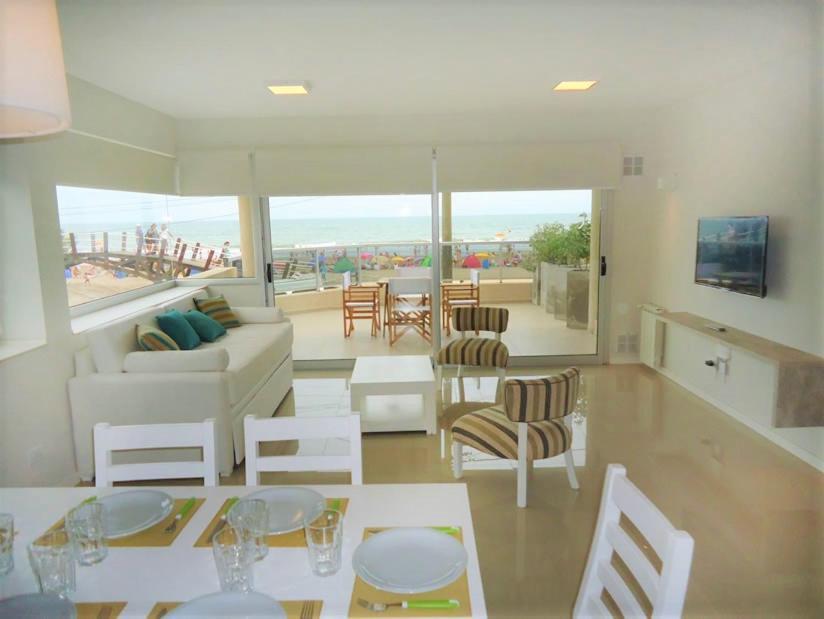 Hotel Tejas Rojas Villa Gesell Eksteriør billede