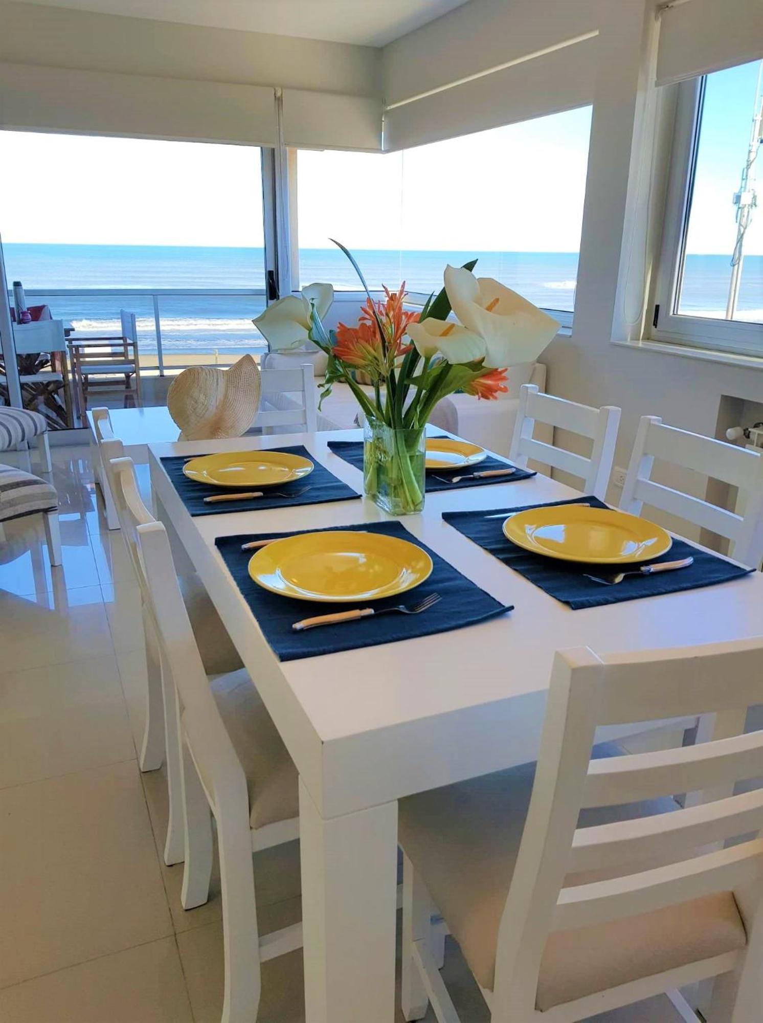 Hotel Tejas Rojas Villa Gesell Eksteriør billede