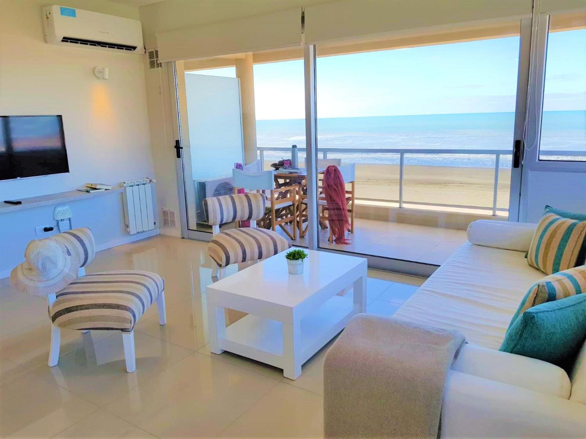 Hotel Tejas Rojas Villa Gesell Eksteriør billede