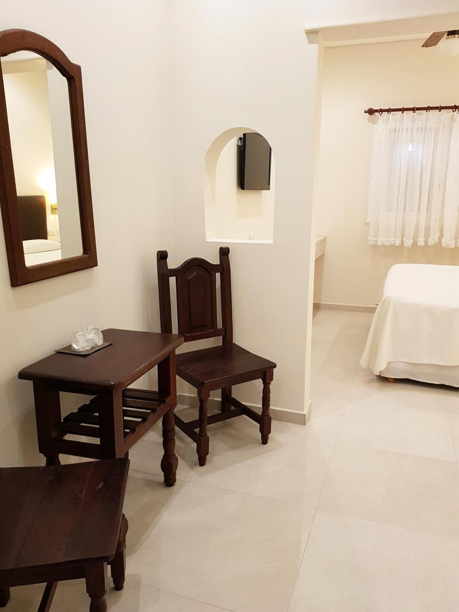 Hotel Tejas Rojas Villa Gesell Eksteriør billede
