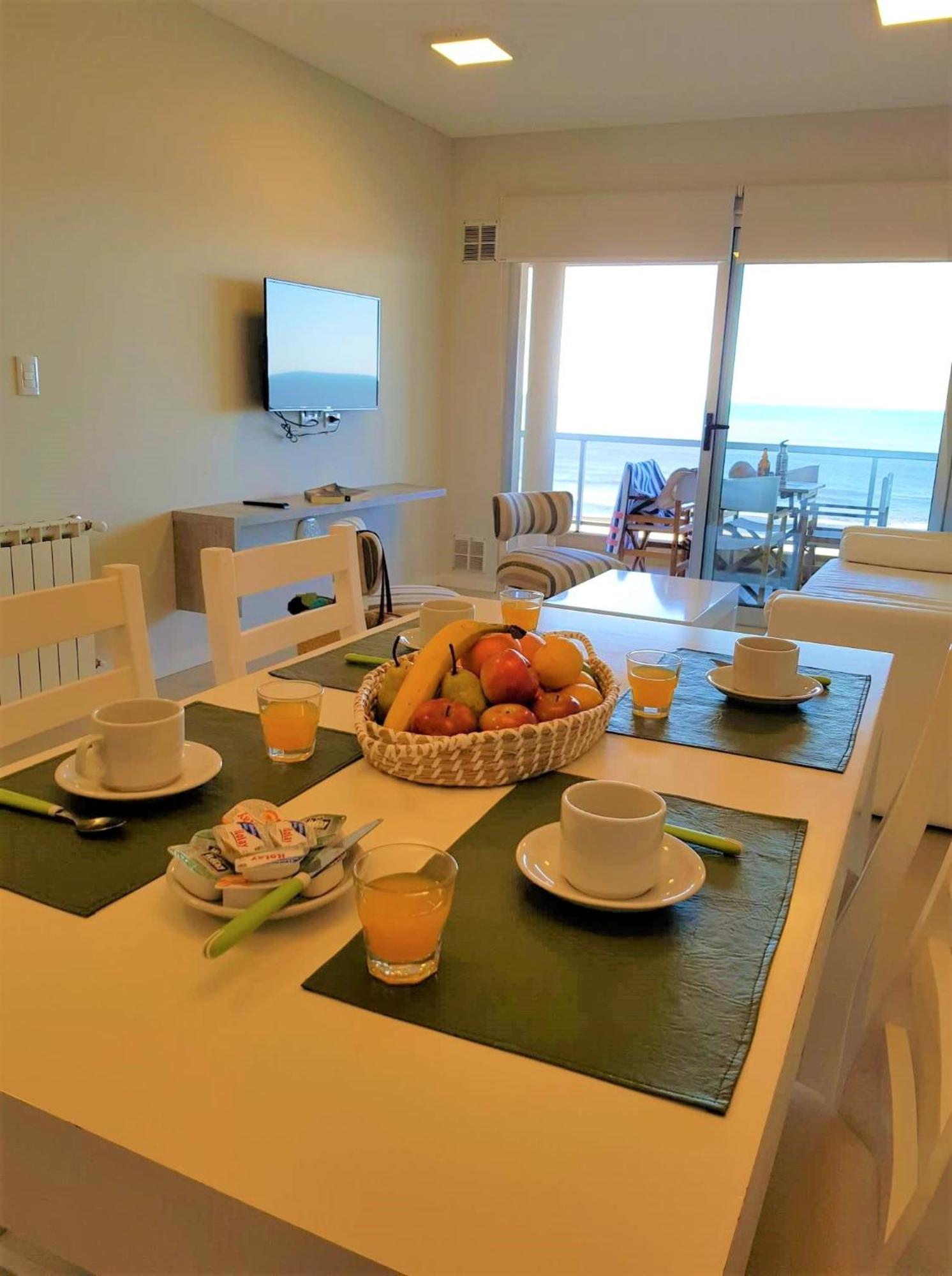 Hotel Tejas Rojas Villa Gesell Eksteriør billede