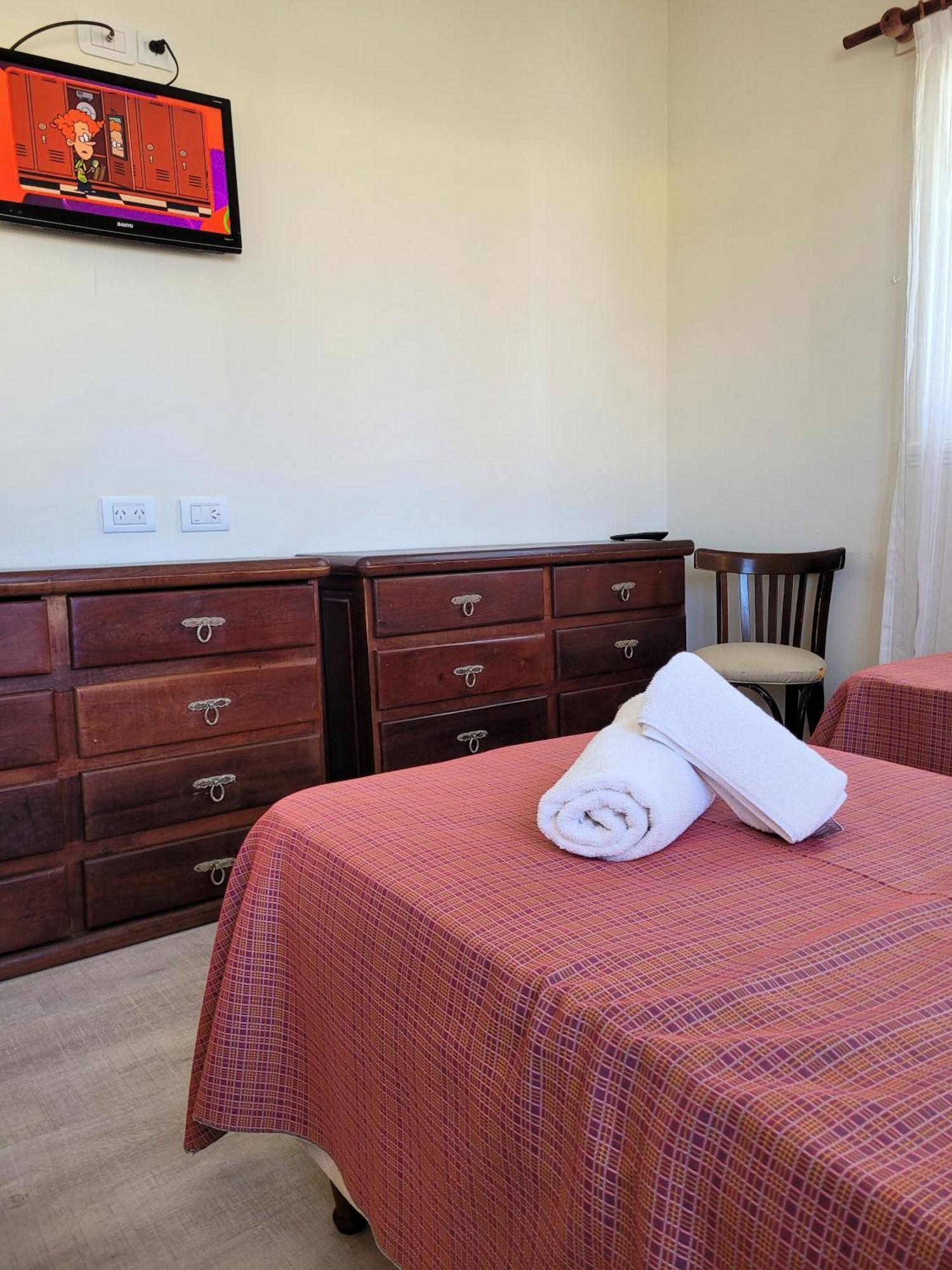 Hotel Tejas Rojas Villa Gesell Eksteriør billede