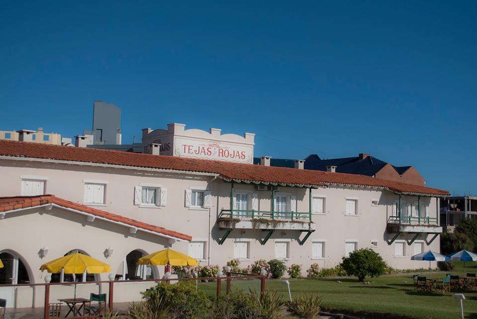Hotel Tejas Rojas Villa Gesell Eksteriør billede