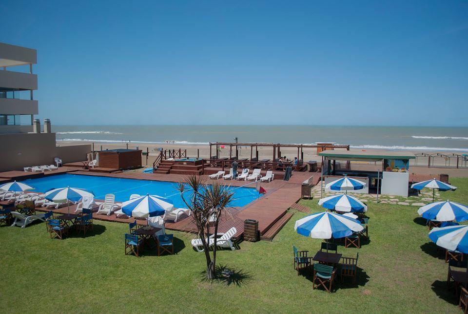 Hotel Tejas Rojas Villa Gesell Eksteriør billede